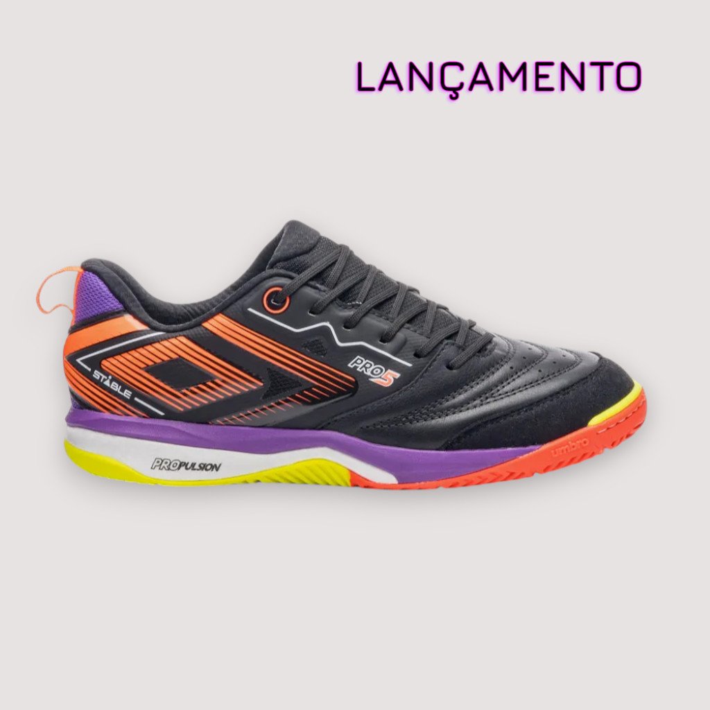 CHUTEIRA FUTSAL UMBRO PRO 5 STABLE PTO/LRJF/PURP